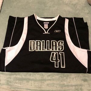 Reebok NBA Dallas Mavericks Jersey- Nowitzki 41